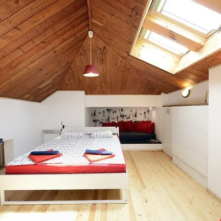 Artistic Penthouse Apartamento Sofía