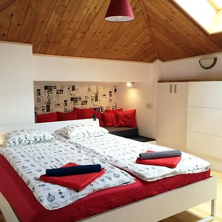 Artistic Penthouse *