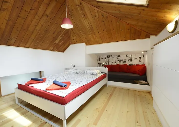 Artistic Penthouse *